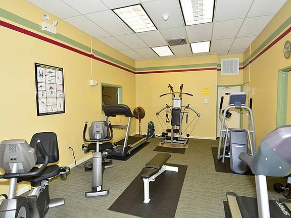 5th image of 400 Island Way APT 507