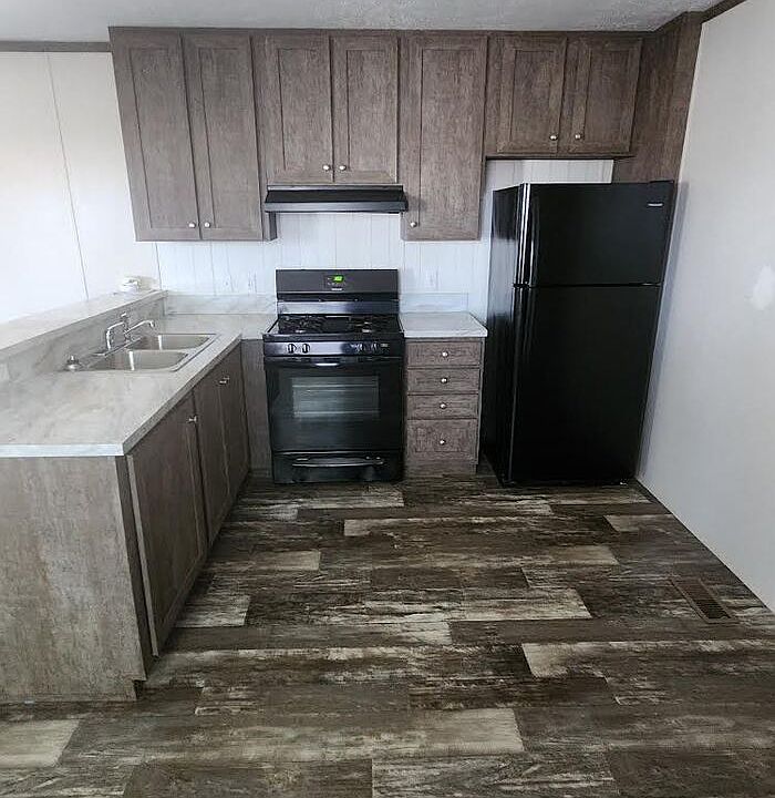 1st image of 83 Cedarcrest Dr #D