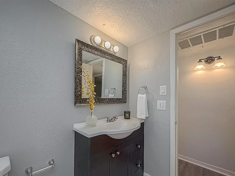 3224 Timmons Ln #147 — Photo 23