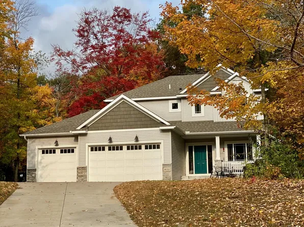 1652 229th Ln NE, East Bethel, MN 55005