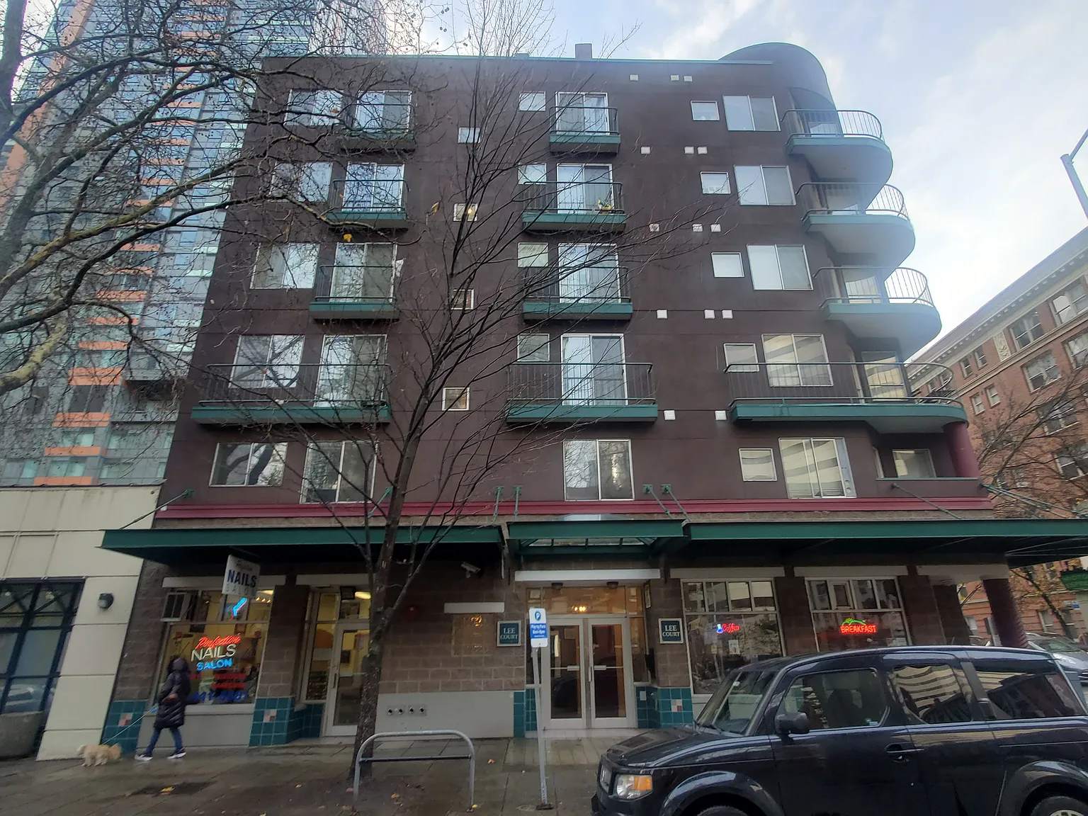 Lee Court Apartments — Photo 1