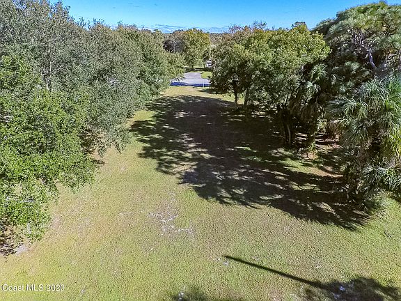 4th image of 2104 Dunbar Ave