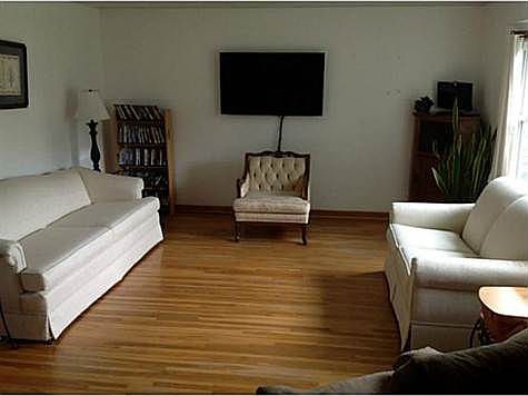 2nd image of 244 Park Forest Dr