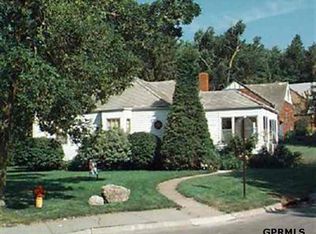 3302 N Martin Ave, Omaha, NE 68112