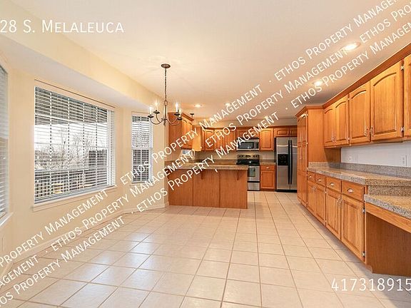 5th image of 428 Melaleuca Dr