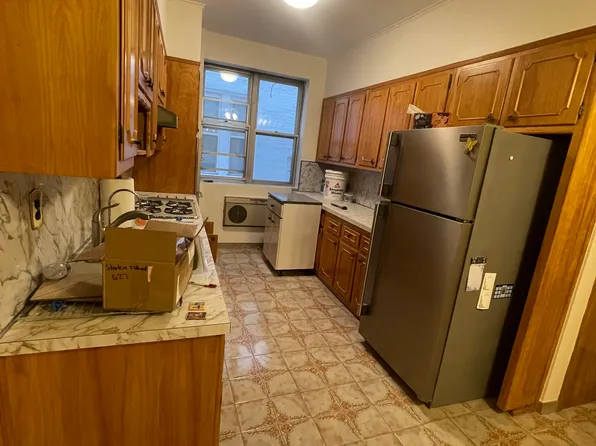 (undisclosed Address), Brooklyn, NY 11223