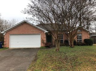 1910 Sterling Dr, Conway, AR 72034