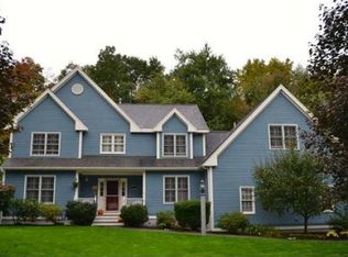 16 Delapa Cir, South Walpole, MA 02071