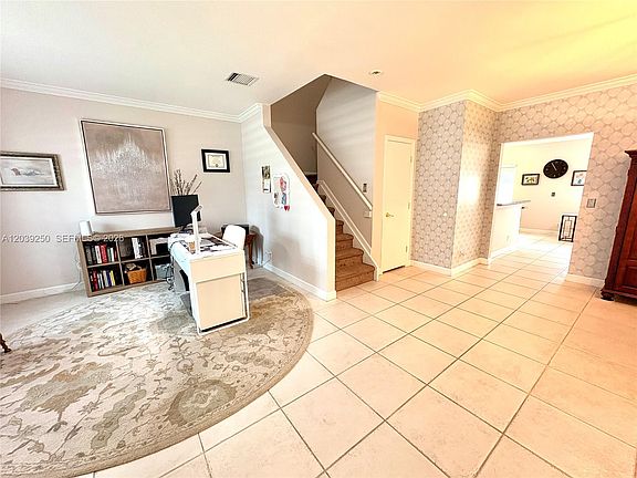 3rd image of 9481 Bradshaw Ln