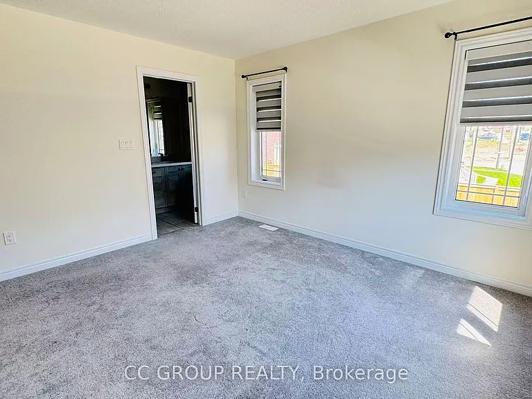 1032 Crowsnest Holw — Photo 18