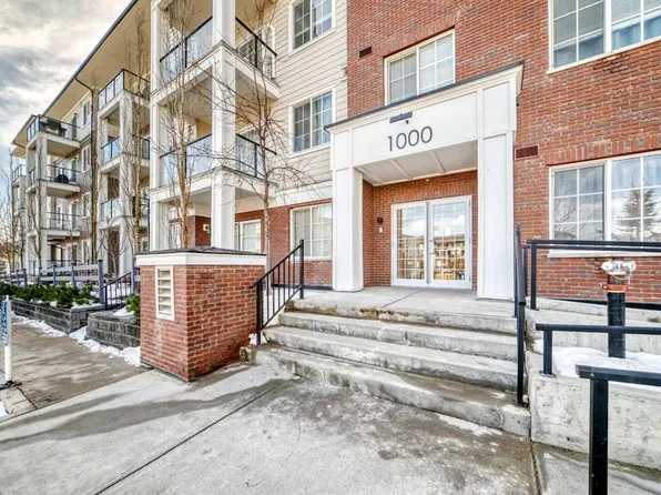 298 S Sage Meadows Park NW #1213, Calgary, AB T3P 1P5