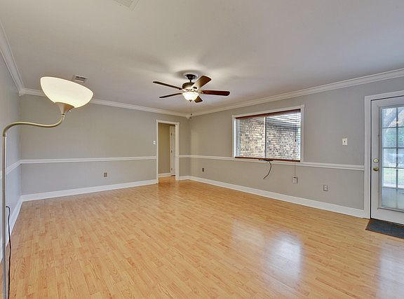 3rd image of 1509 La Freniere Dr