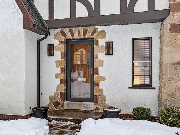 5th image of 1 San Gabriel Dr