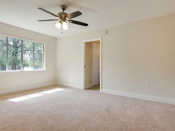3rd image of 6516 Shadowbrook Dr E