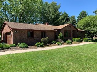 665 Coonpath Rd NE, Lancaster, OH 43130