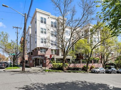 530 4th Avenue W #205, Seattle, WA, 98119