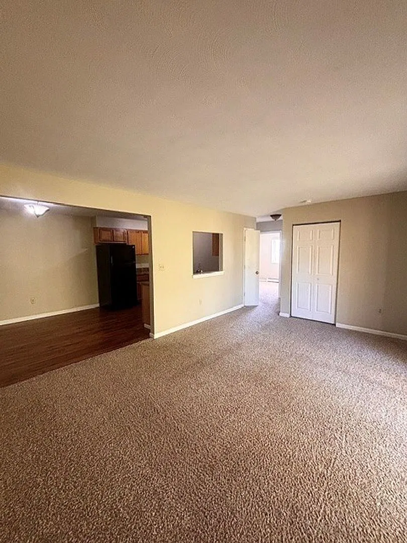 Newbury Apartment Homes — Photo 1