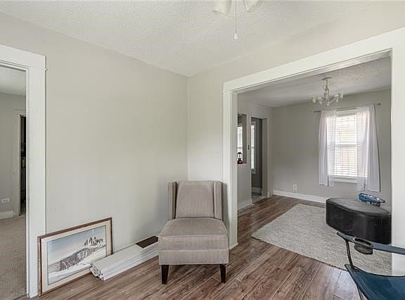 5th image of 538 Donnelly Ave