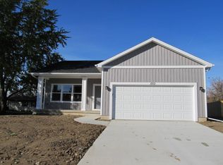 65 Dickens Rd, Spring Arbor, MI 49283