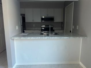 1648 Park Row Dr #1648, Columbus, OH 43235