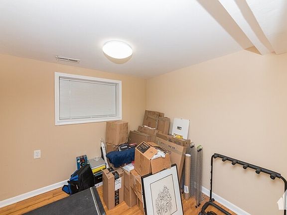 2nd image of 5454 N Ashland Ave