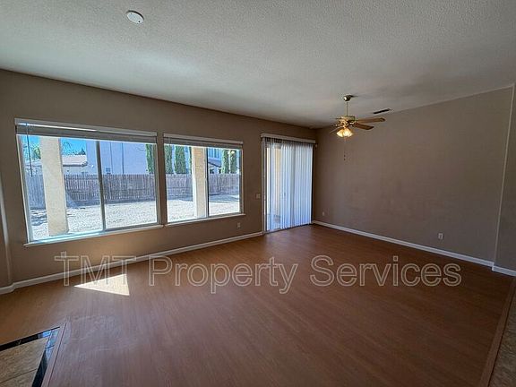 4th image of 9348 Sierra Spring Way