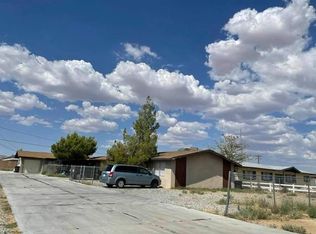 21292 Sitting Bull Rd, Apple Valley, CA 92308