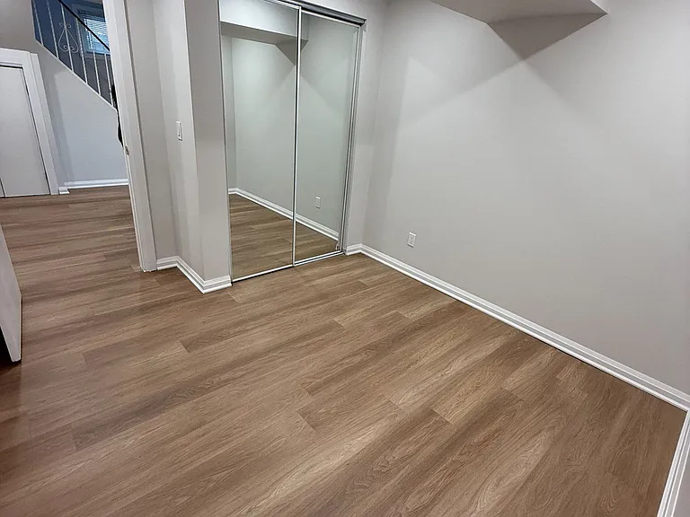 50 Faversham Cres #BASEMENT — Photo 10