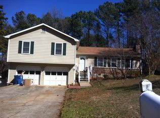 393 Ansley Brook Dr, Lawrenceville, GA 30044