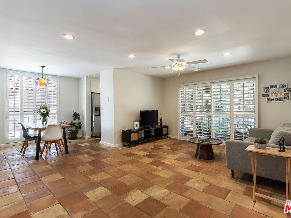 1st image of 5625 Windsor Way Unit 207