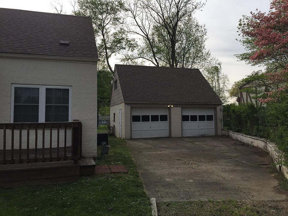 2nd image of 103 Woodrow St