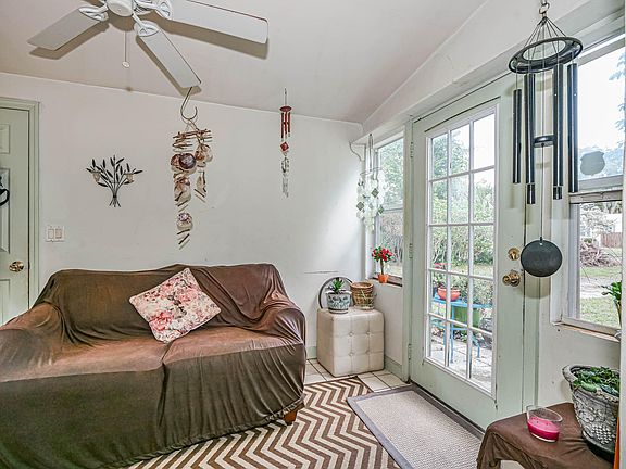 5th image of 1719 25th Avenue