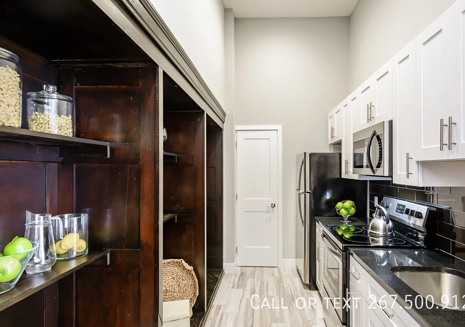 Beautiful historic 1 BR apartment . Roof top, Gym ! Parking available for $125 monthly. — Photo 3
