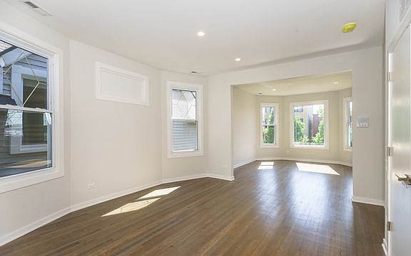 4th image of 3566 W Belden Ave #1