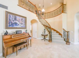 7683 Lady Banks Loop, Corona, CA 92883