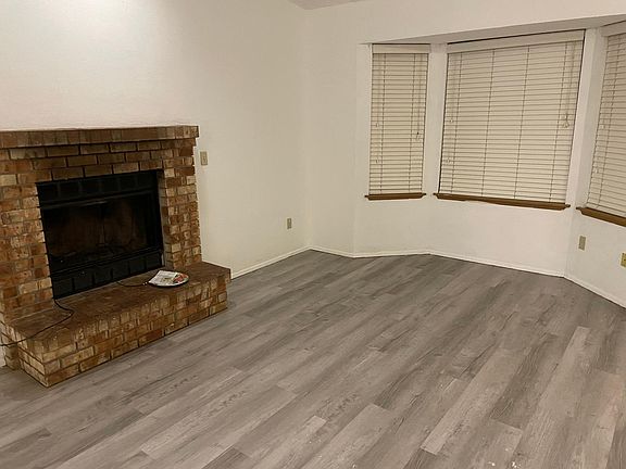 3rd image of 11209 89th Avenue Ct E #11209