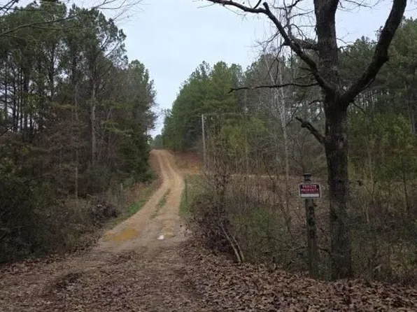 269 Burkhalter Rd SE, Silver Creek, GA 30173