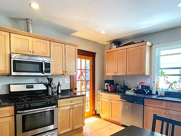 3rd image of 60 Frederick Ave #A