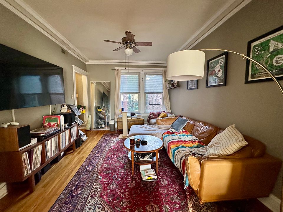 1st image of 4312 N Damen Ave #W2