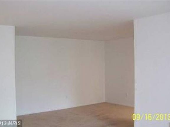 5th image of 561 Florida Ave APT T2