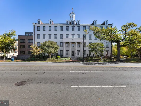 515 N Washington St #101, Alexandria, VA 22314