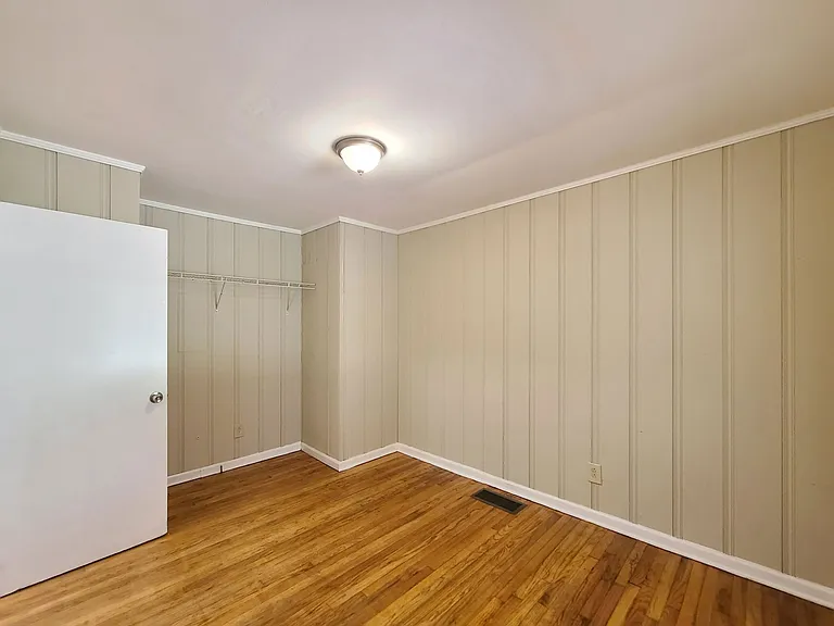 3225 Forrest Hills Dr SW — Photo 27