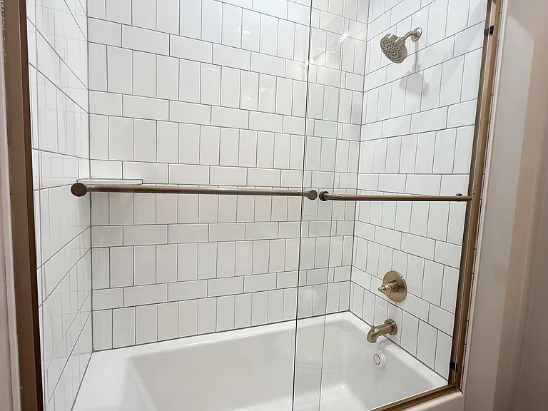 512 Mobile St — Photo 47