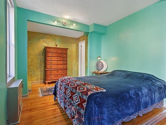 5th image of 45 Grace Ct APT 2E