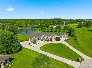 5 Prairie Circle Ct, O'Fallon, MO 63366