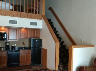 600 Highlands Pike #A, Harbor Springs, MI 49740