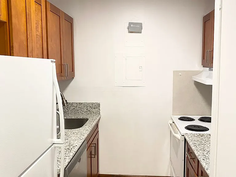 98-1038 Moanalua Rd #1006 — Photo 3