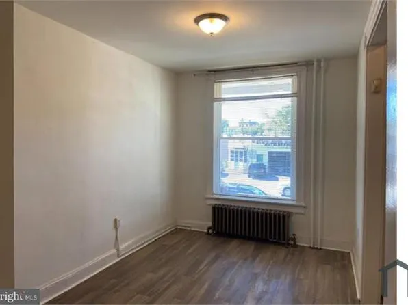 213 S Hilton St, Baltimore, MD 21229