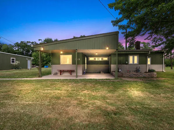 805 N 450 W, Valparaiso, IN 46385