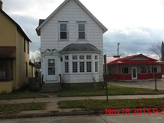 2nd image of 270 Mankato Ave